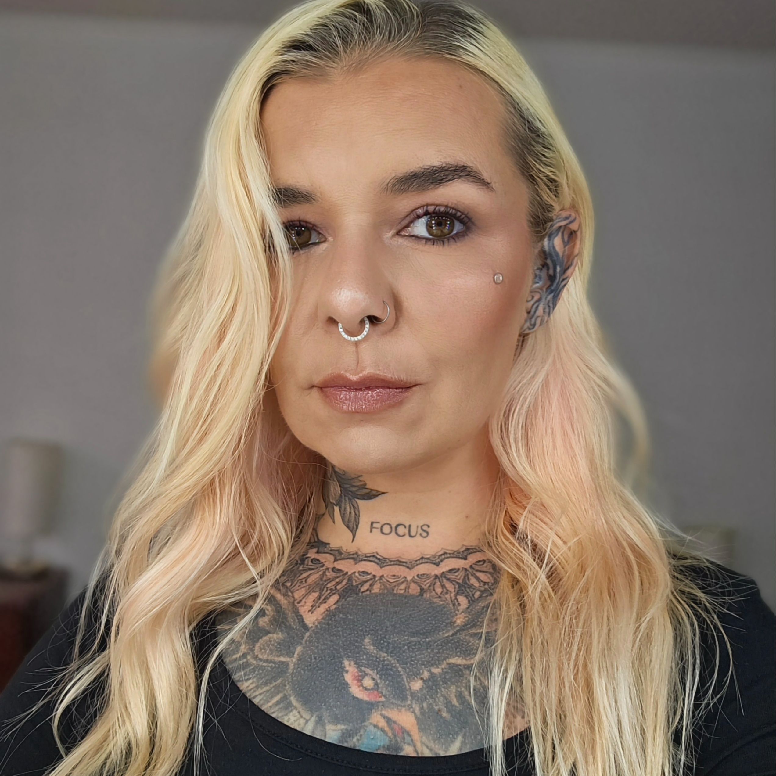 Logo de Roma makeup