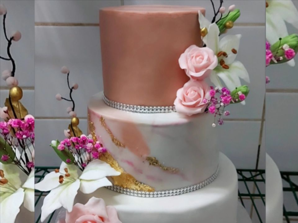 Foto 5 de Dulce frutilla - Tortas para Matrimonios