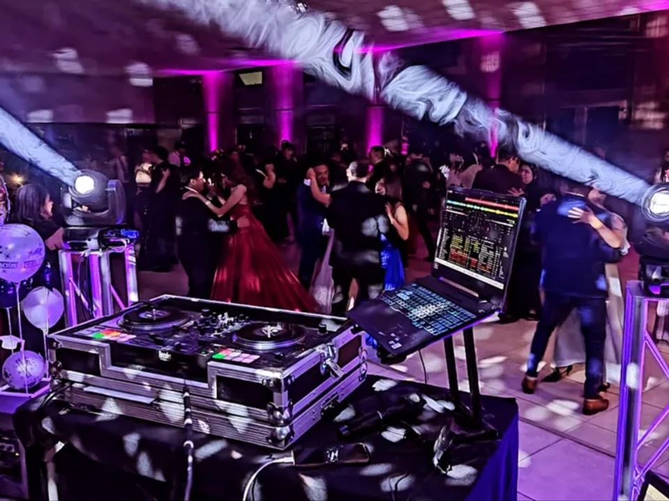 Foto 5 de Dj Mittre producciones - Música para Matrimonios