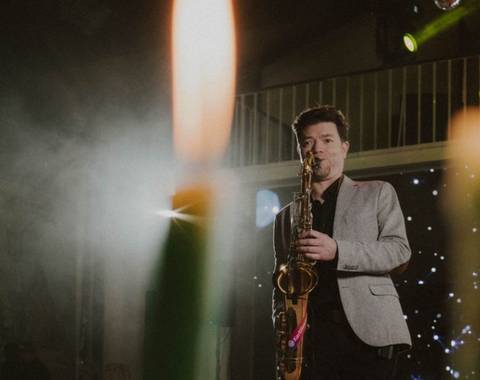 Saxofonista Carlos Villegas O. - Imagen 1