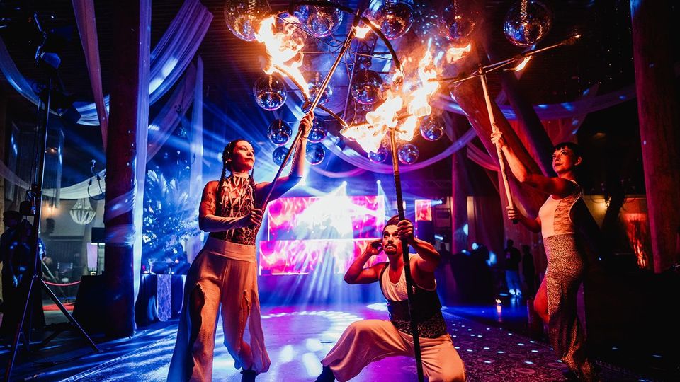 La Circocracia - Animación para Eventos y Matrimonios en Weddy