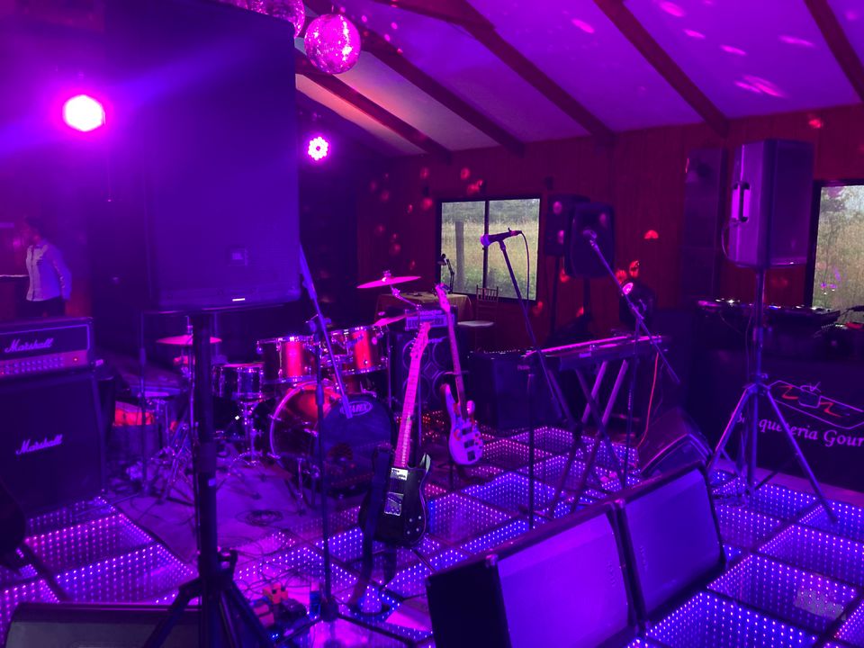 Foto 10 de Turbo producciones - Música para Matrimonios