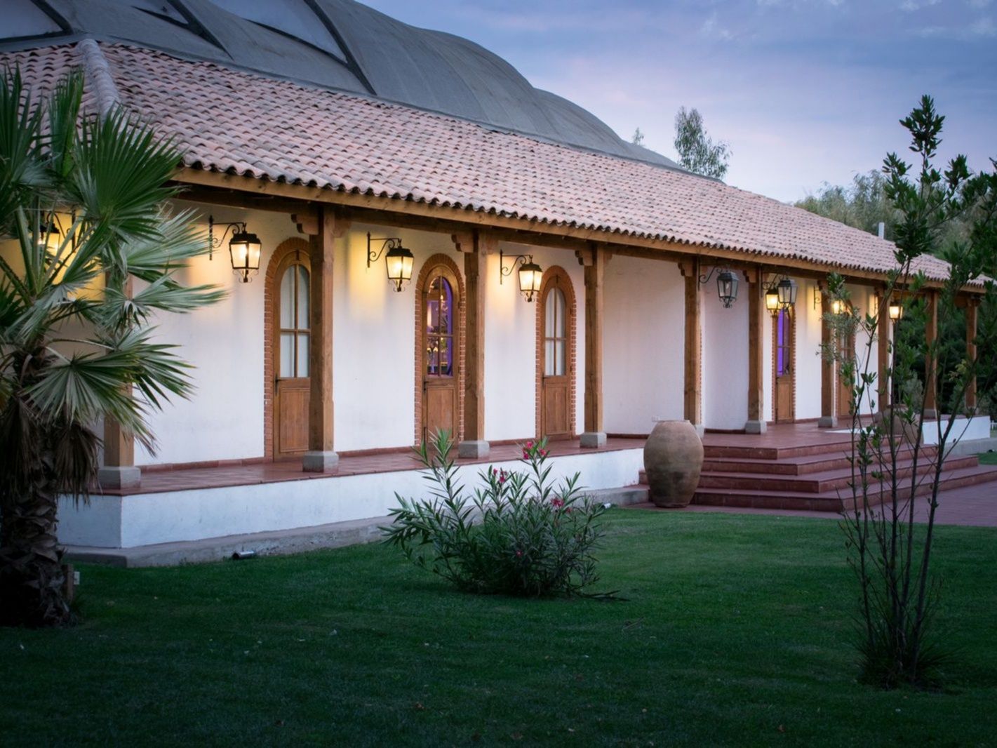 Casona Larrain - Imagen 1