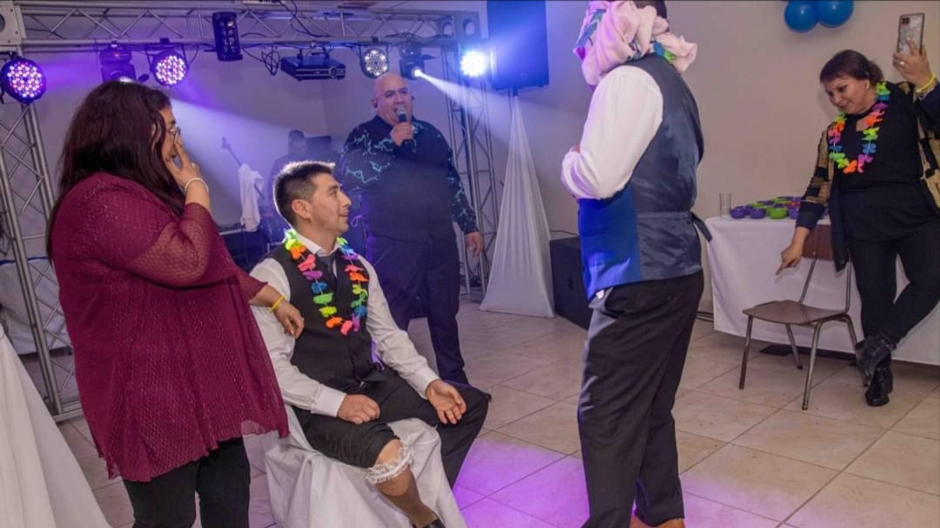 Interferencia produciones - Música para Matrimonios en Weddy