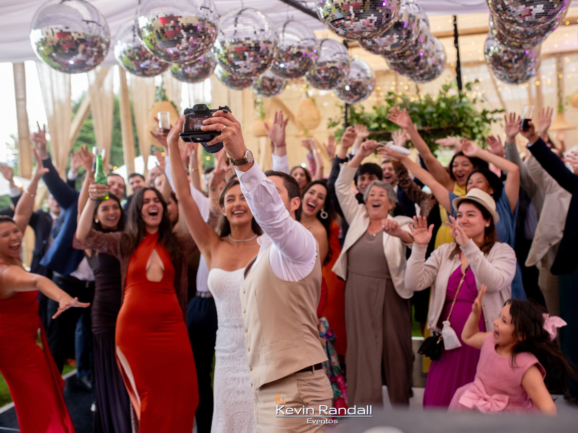 Foto 1 de Kevin Randall - Eventos - Música para Matrimonios