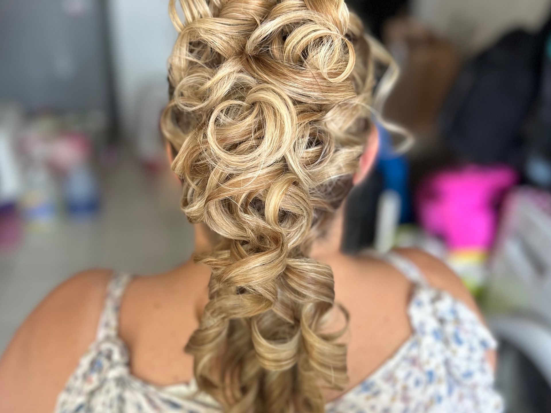 Foto 1 de Cosmybell - Accesorios para Novias