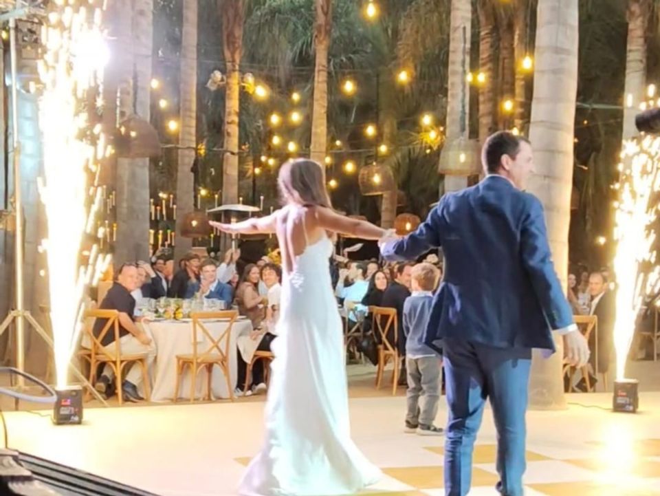 Foto 6 de CHISPAS FRIAS - Iluminación y Producción para Matrimonio