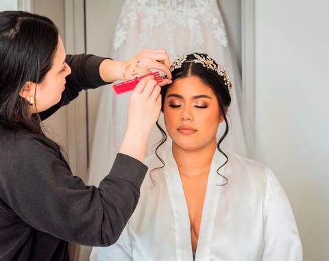 Brineyis Makeup - Imagen 1