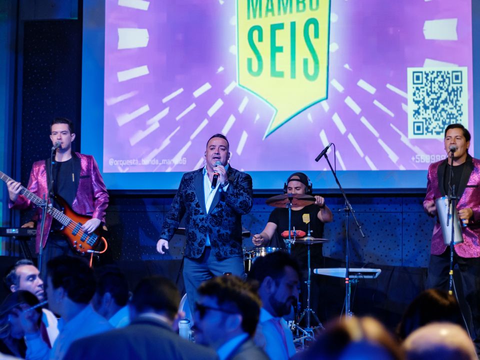 Foto 6 de Orquesta Mambo Seis - Música para Matrimonios