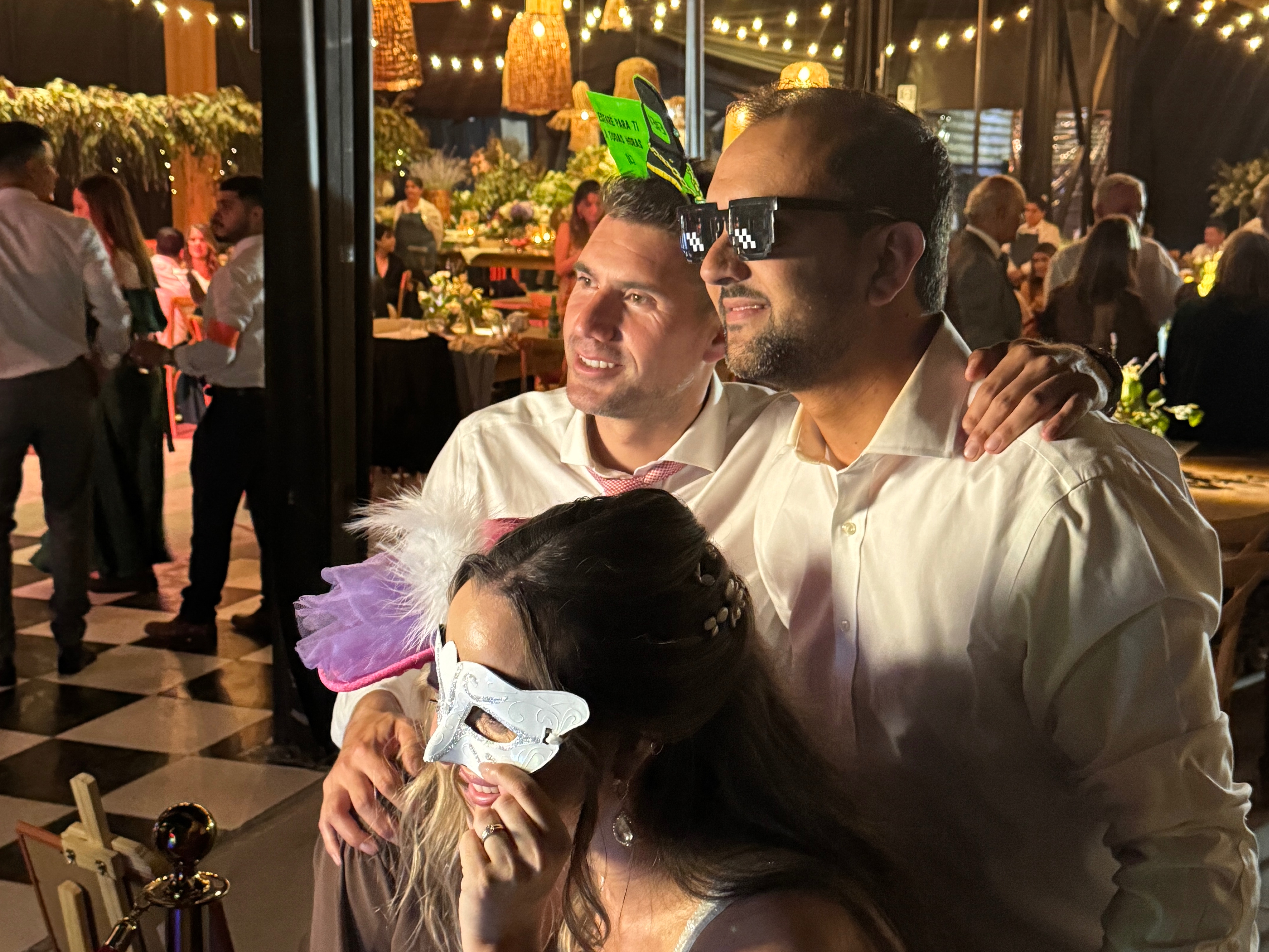 Bhappy Eventos Chile. - Photobooth para Matrimonios en Weddy