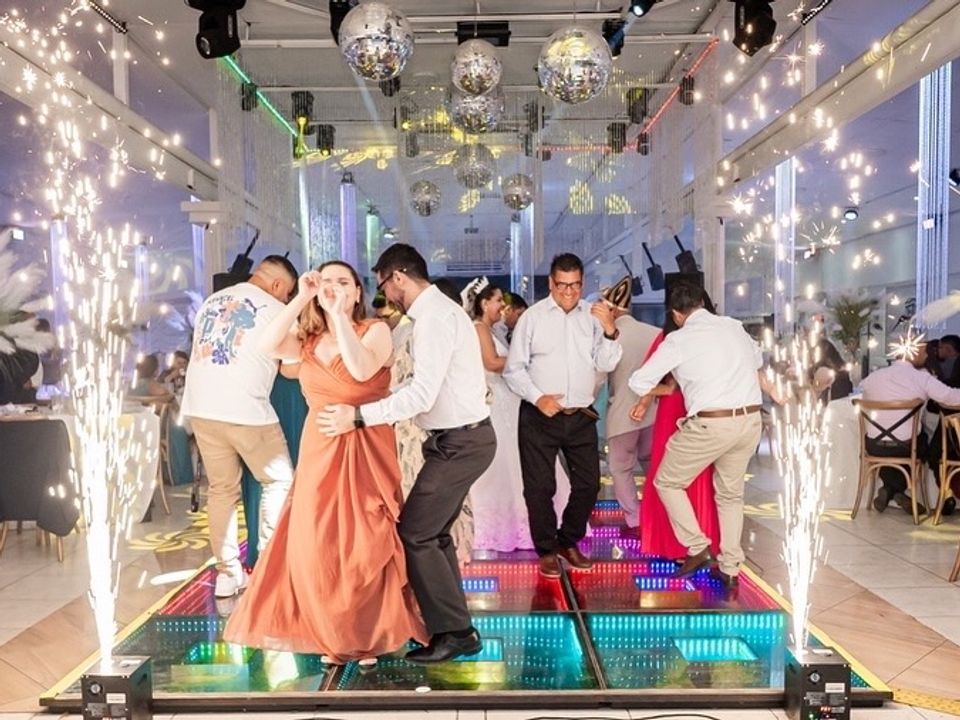 Foto 7 de Nivel fx - Iluminación y Producción para Matrimonio