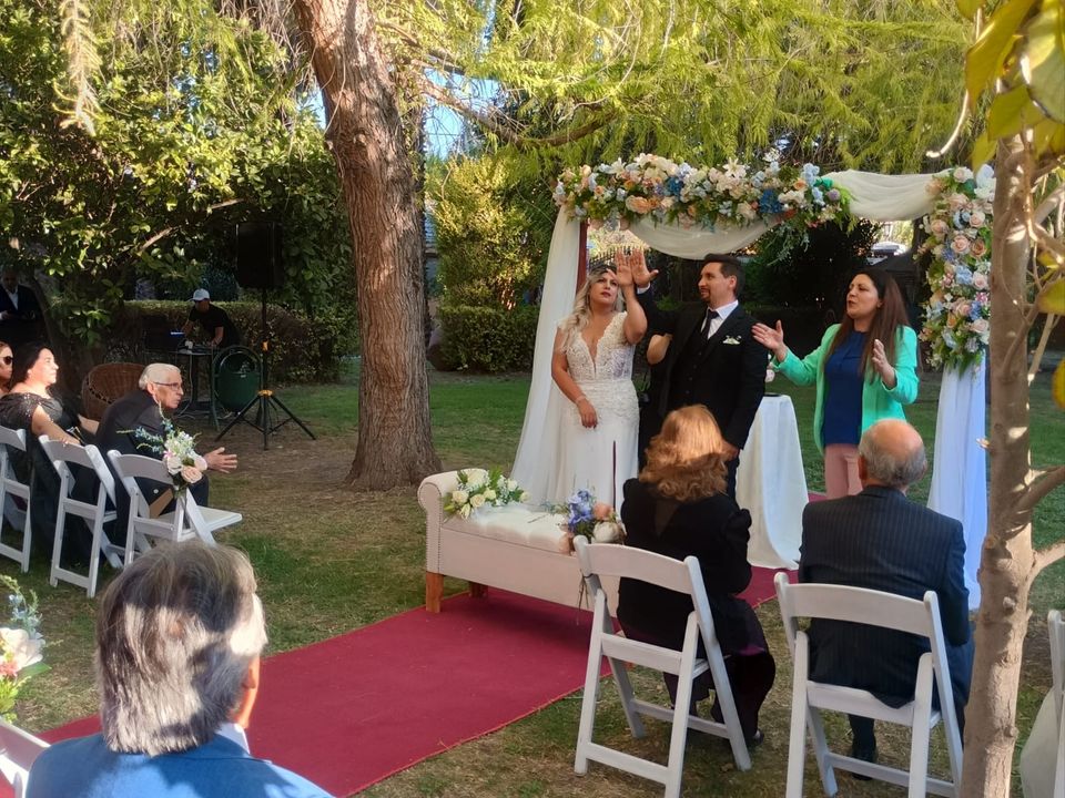 Foto 7 de Paola Accini Ceremonias - Animación para Eventos y Matrimonios