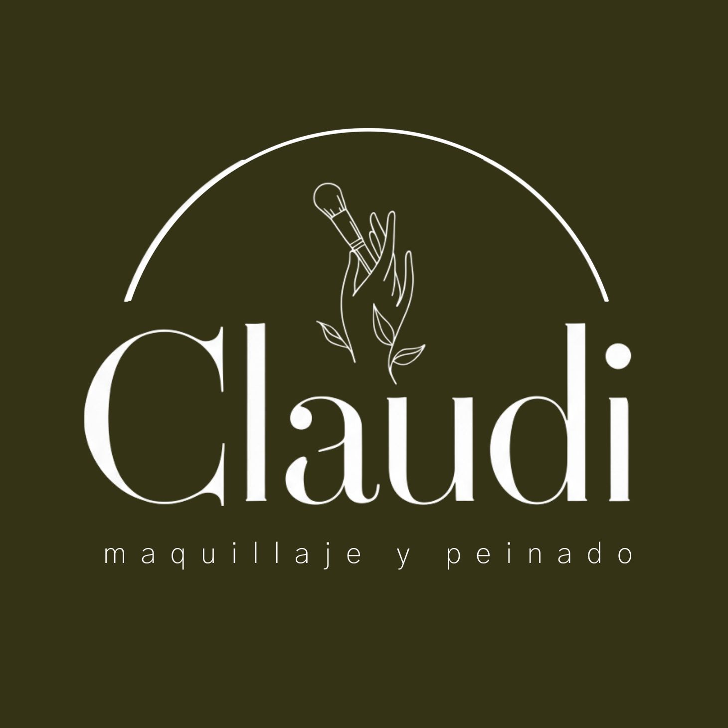 Logo de Clau Carrasco | Maquillaje y Peinado