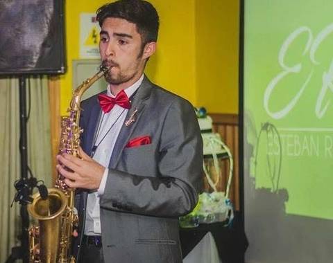 EstebanRivera - Saxofonista - Imagen 1