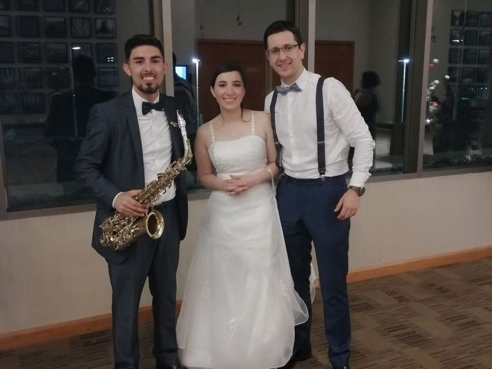 Foto 4 de EstebanRivera - Saxofonista - Música para Matrimonios