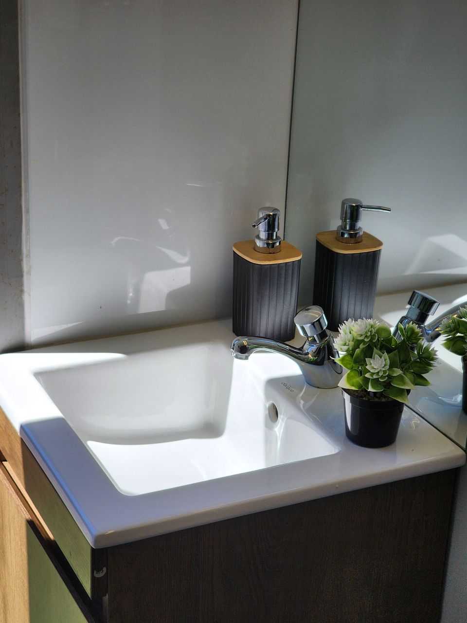 Foto 6 de Baños moviles HABBS - Arriendo de Mobiliario y Equipamiento