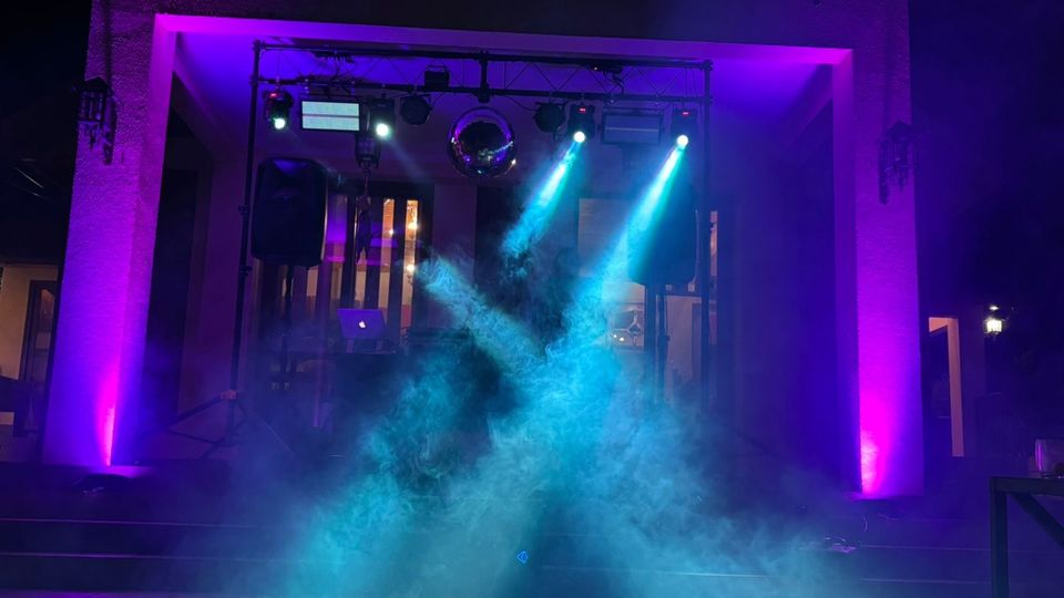 Foto 5 de ZBL FIESTAS - Música para Matrimonios