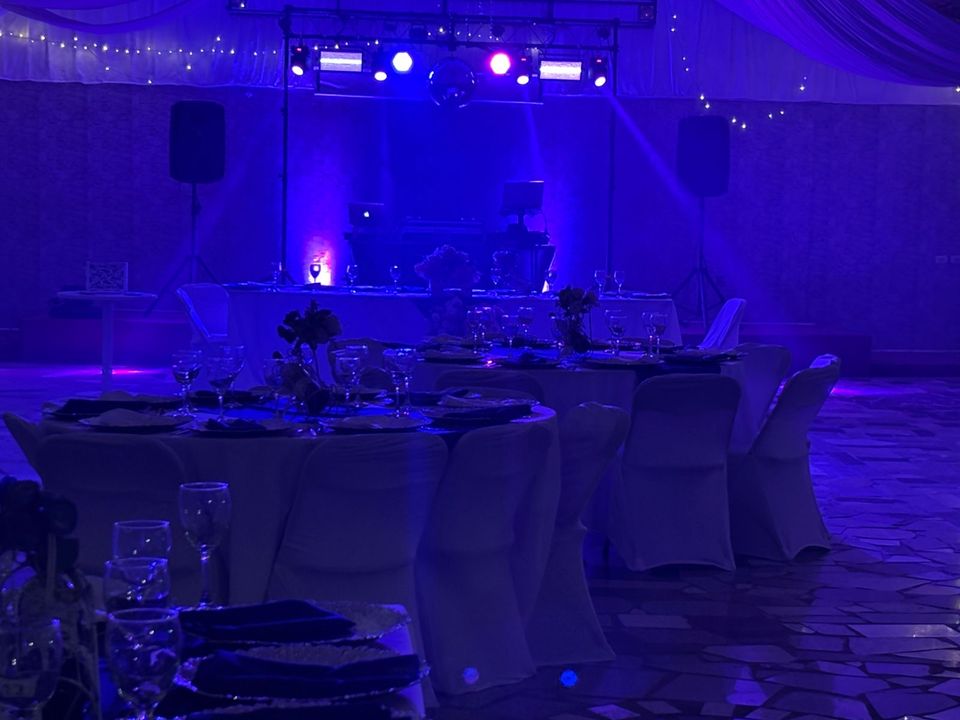 Foto 11 de ZBL FIESTAS - Música para Matrimonios