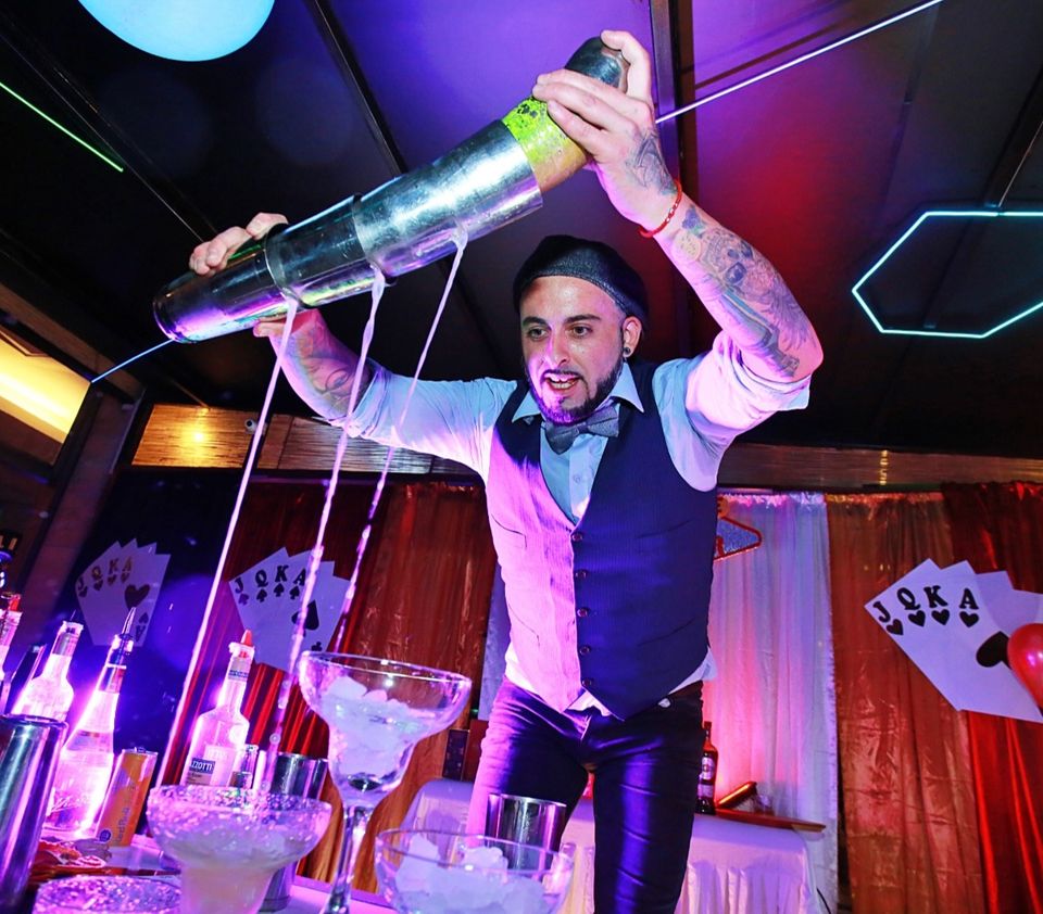 Foto 10 de Infiniti cocktails - Barras Móviles para Matrimonios