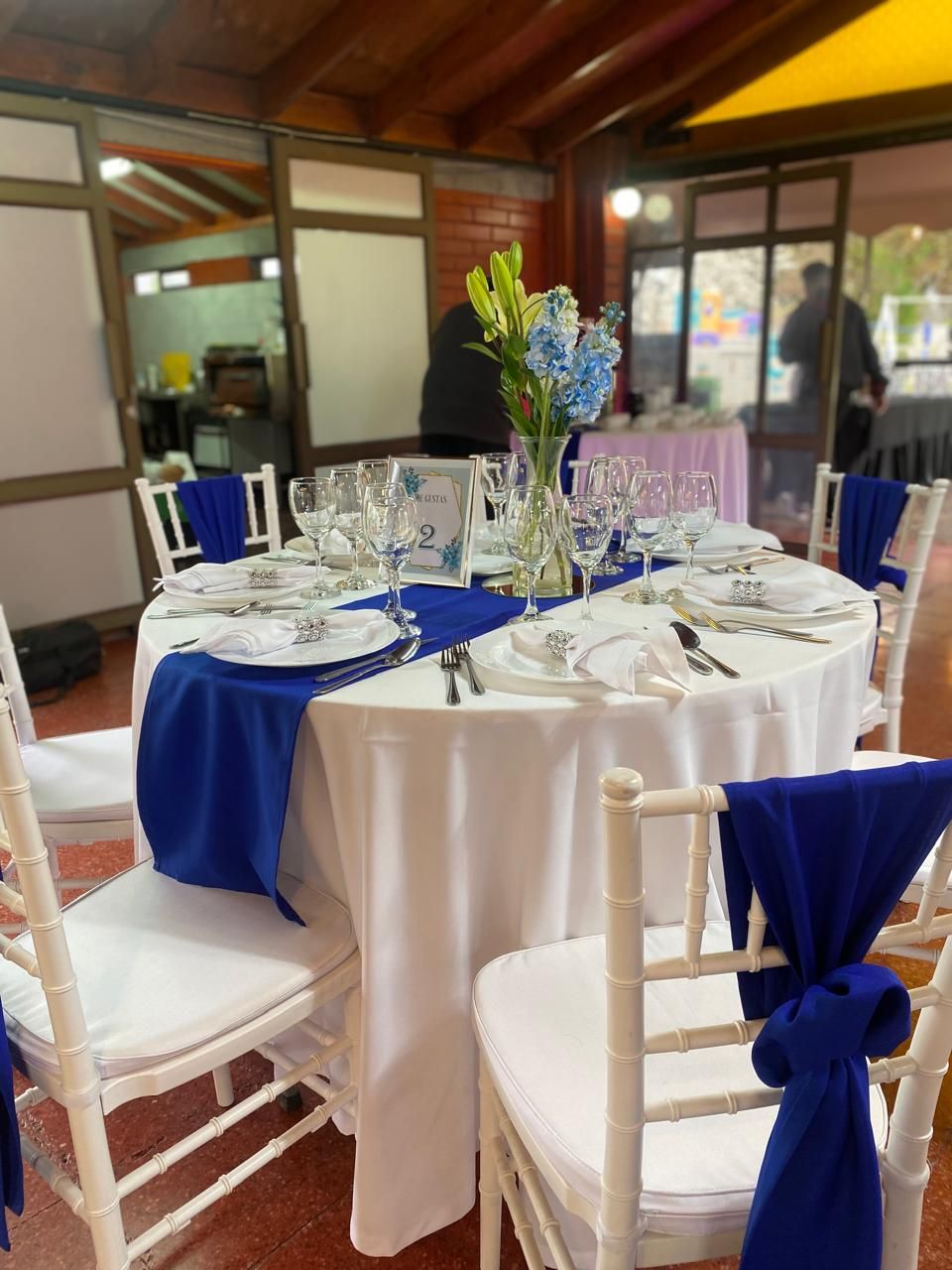 Foto 5 de Alquileres y Banquetes Alaniz. Soc. Ltda - Banquetes para Matrimonios