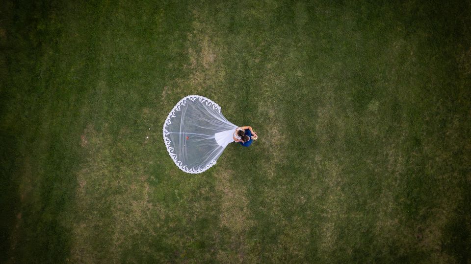 mc producciones - Fotógrafos de matrimonio en Weddy