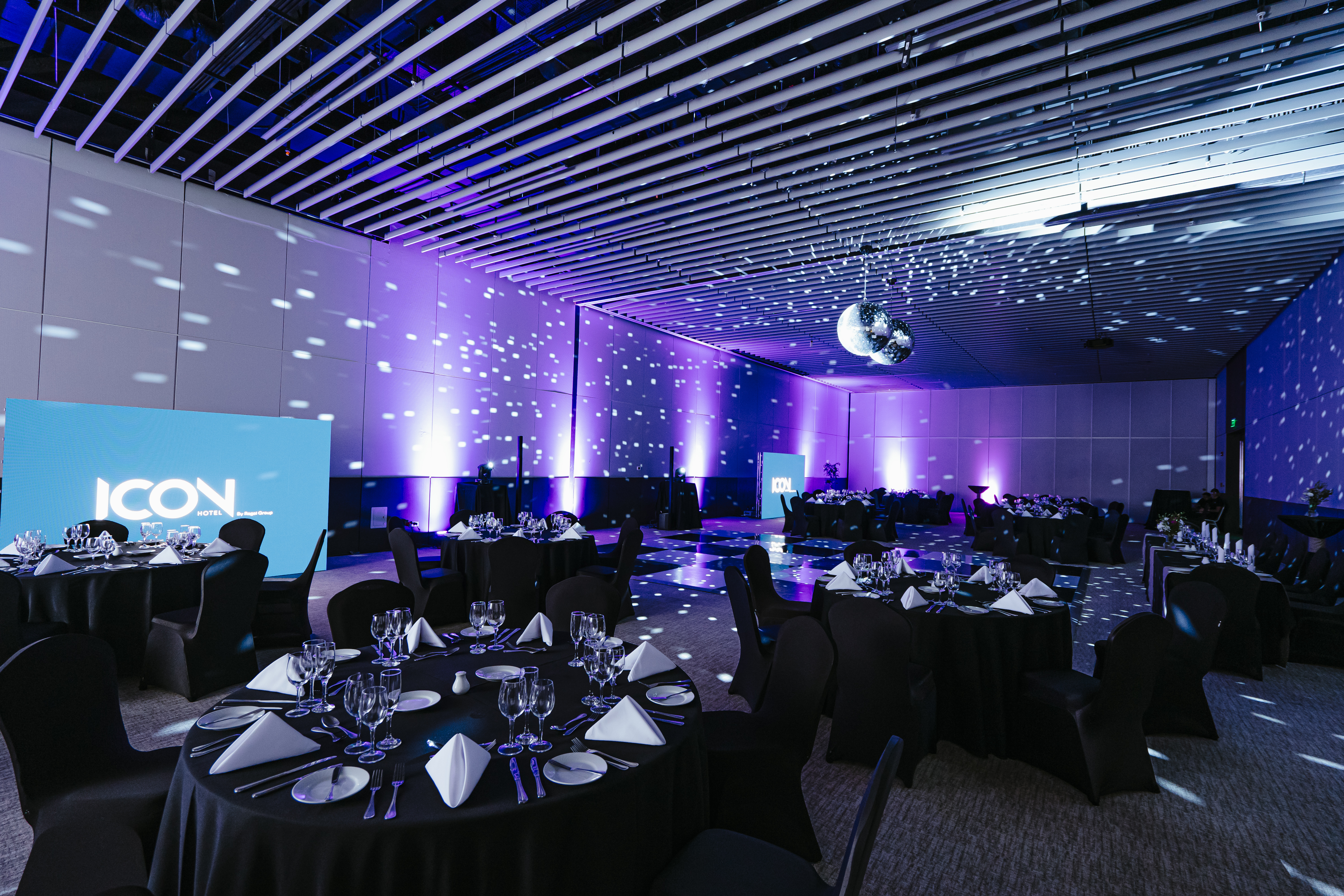 Foto 1 de ICON Hotel Santiago - Banquetes para Matrimonios