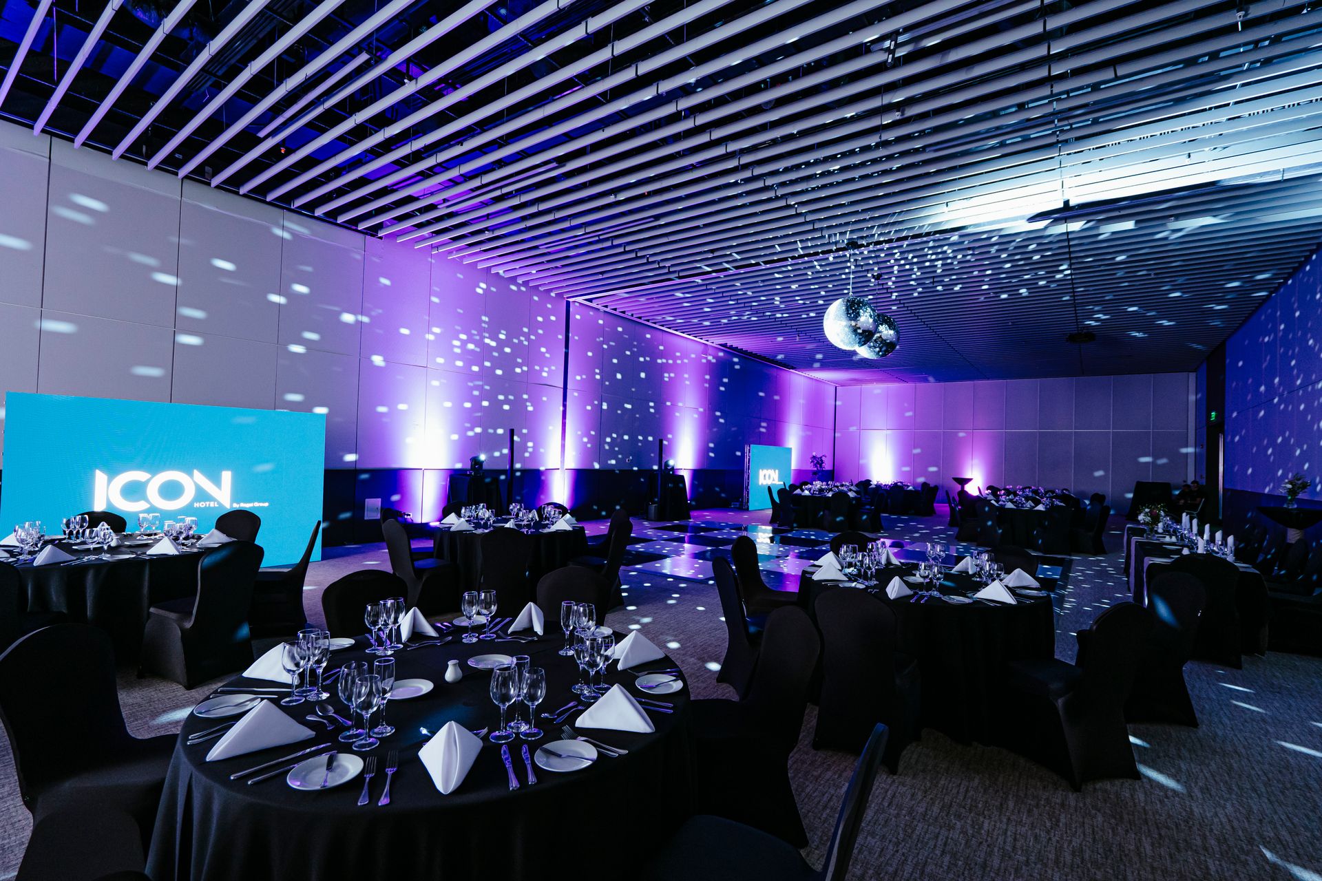 Foto 1 de ICON Hotel Santiago - Banquetes para Matrimonios