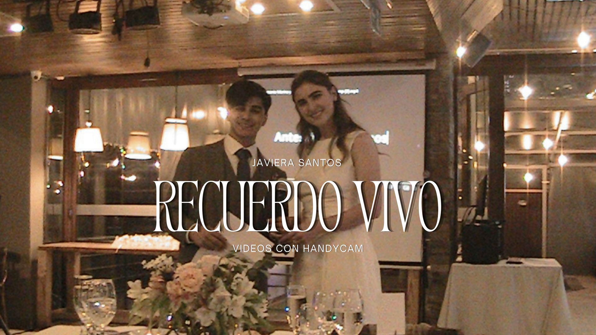 Recuerdo Vivo - Javiera Santos - Fotógrafos de matrimonio en Weddy