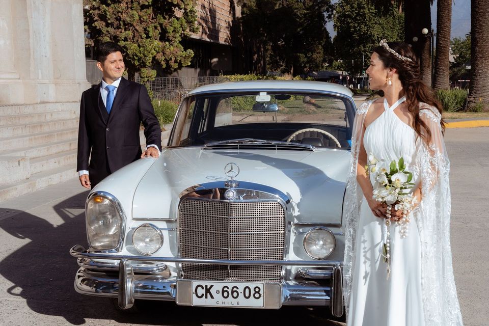 Foto 9 de Costa Classics - Autos para Matrimonios