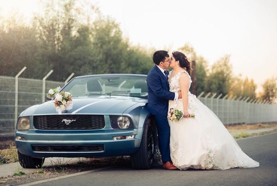 Foto 4 de Auto novios Mustang Chillan - Autos para Matrimonios