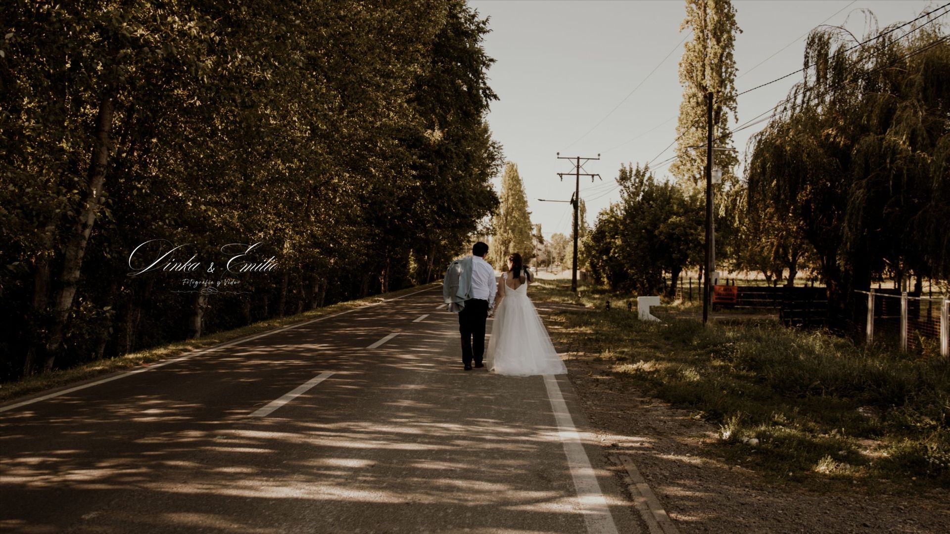 Dinka y Emilio Fotografía y Video - Fotógrafos de matrimonio en Weddy