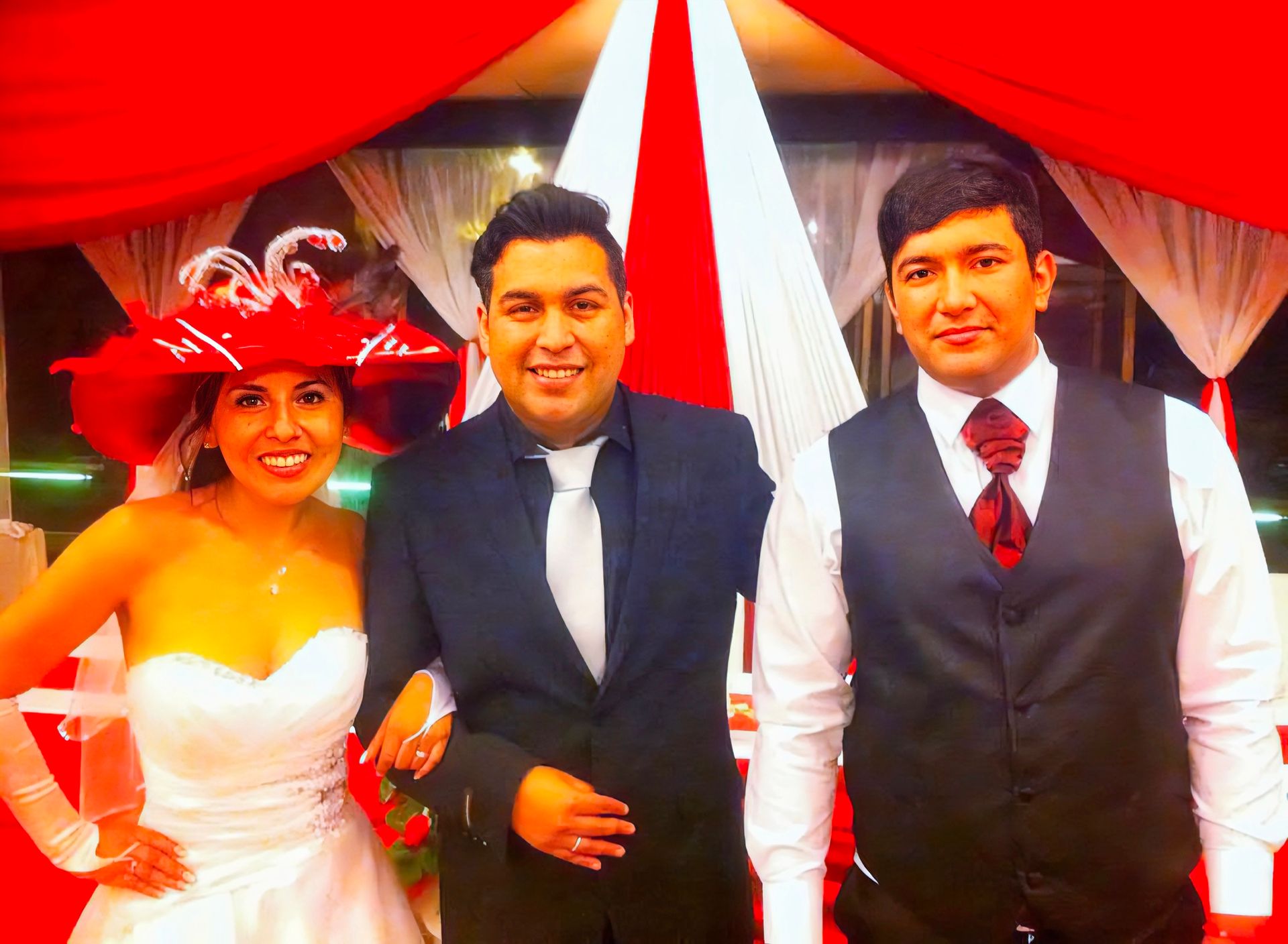 Foto 1 de Dirthy Lavoe Animador - Animación para Eventos y Matrimonios