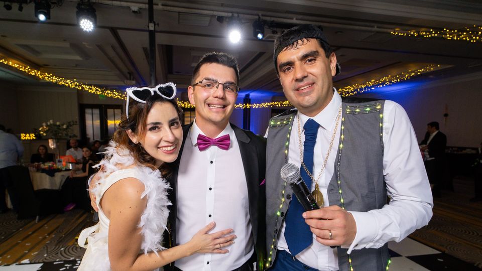 Animador Joaquín Llanos - Animación para Eventos y Matrimonios en Weddy