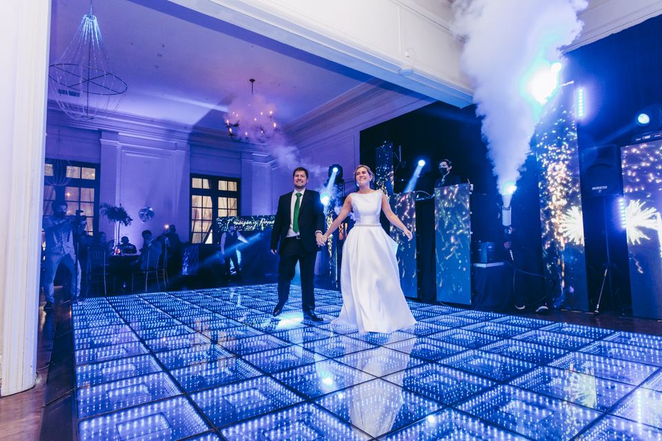 Foto 6 de Louder Pro - Iluminación y Producción para Matrimonio