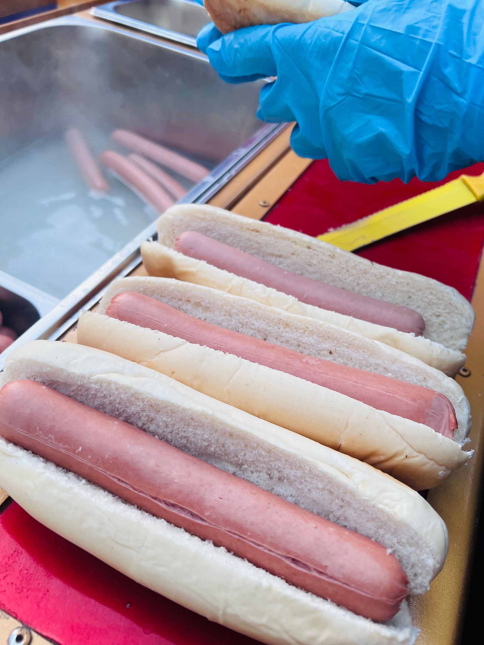Foto 1 de One hot dog - Food Truck para Matrimonios