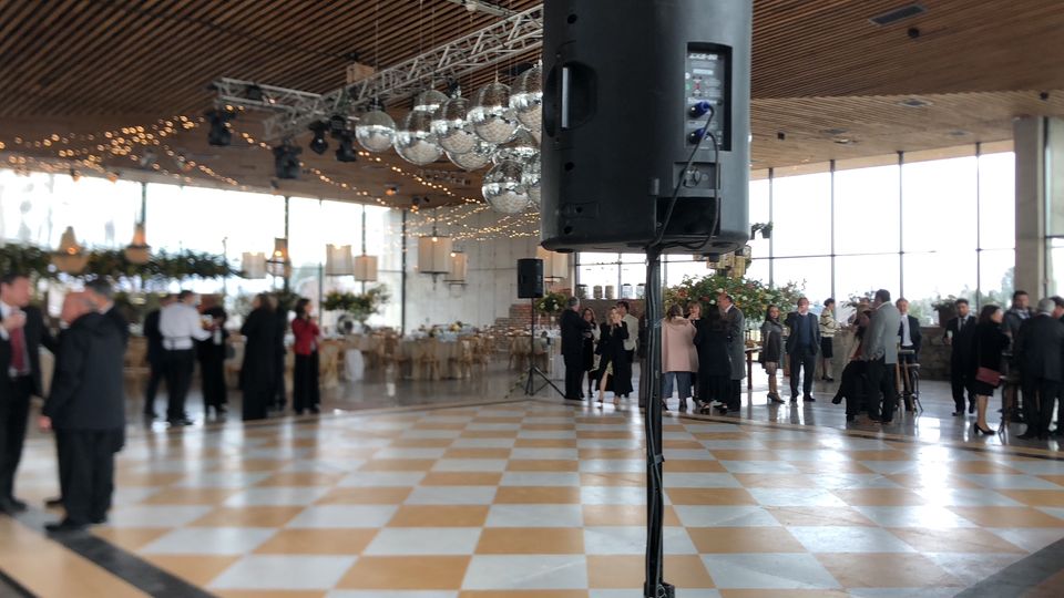 Foto 10 de MUSICAMIXPRO - Música para Matrimonios