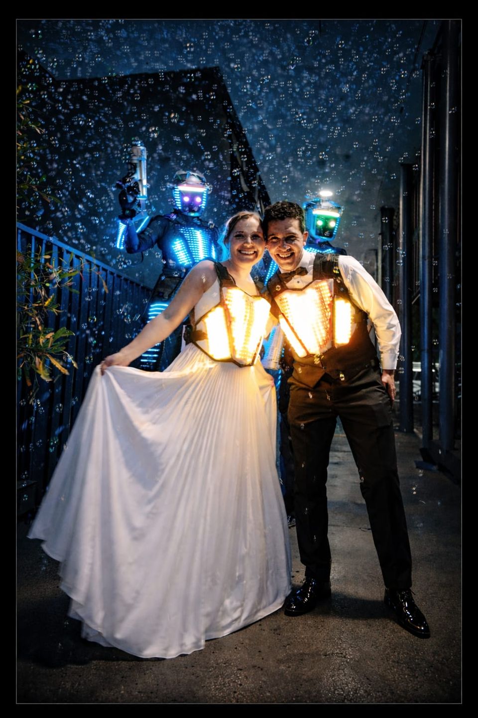 Foto 6 de ROBOT LED RGB TEMUCO - Animación para Eventos y Matrimonios