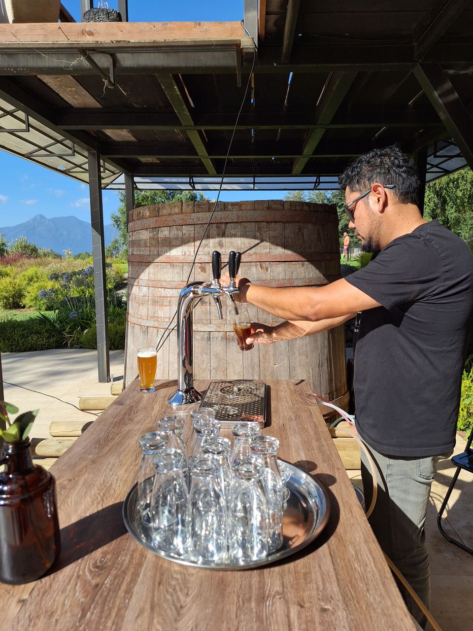 Foto 5 de Cerveza Embustera - Barras Móviles para Matrimonios