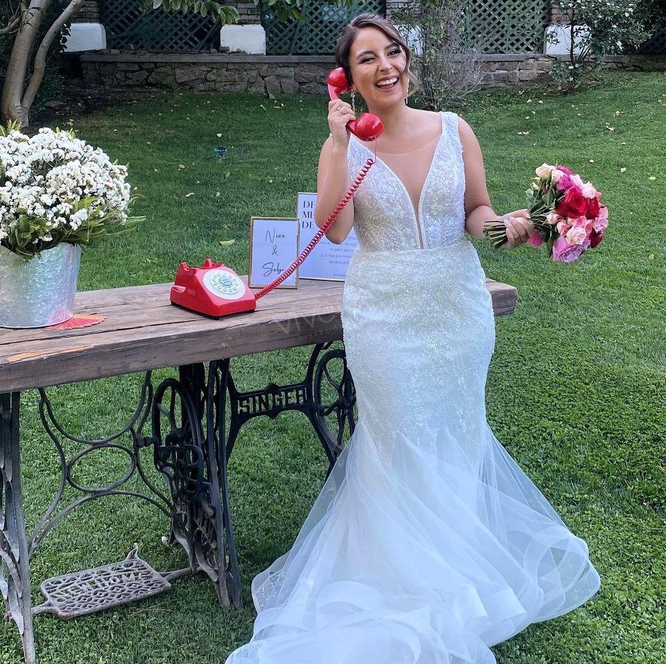 El Wonder Phone o "Audio Guest Book": es un teléfono retro para grabar mensajes de voz en tu boda. ¡Deja los mejores deseos, consejos y risas para los novios con una mágica llamad…