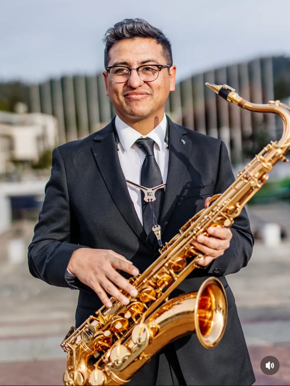 Foto 6 de Jocsan Bravo Saxofonista - Música para Matrimonios