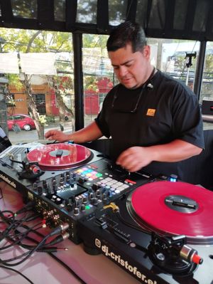 DJ CRISTOFER ELO CHILE — foto 4