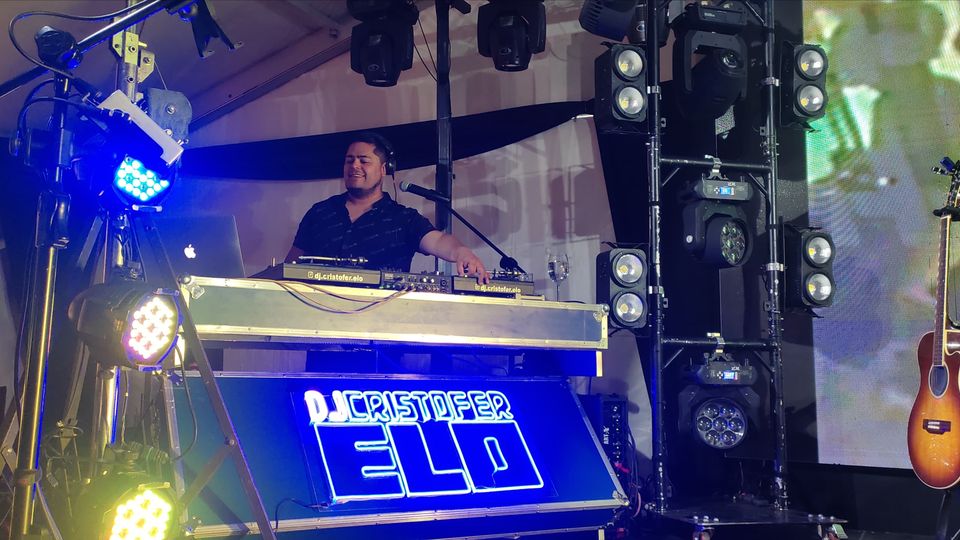DJ CRISTOFER ELO CHILE - Música para Matrimonios en Weddy