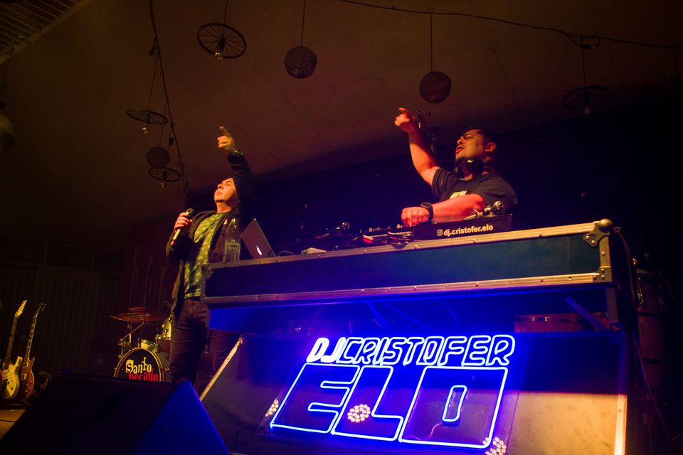 Foto 7 de DJ CRISTOFER ELO CHILE - Música para Matrimonios