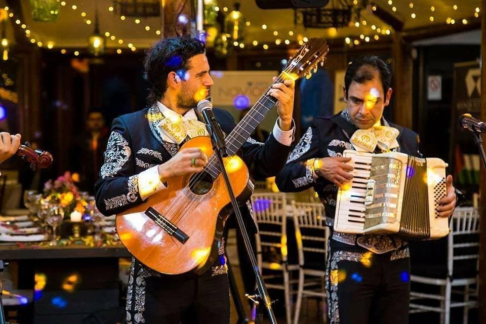 Foto 5 de Mariachi en vivo - Música para Matrimonios