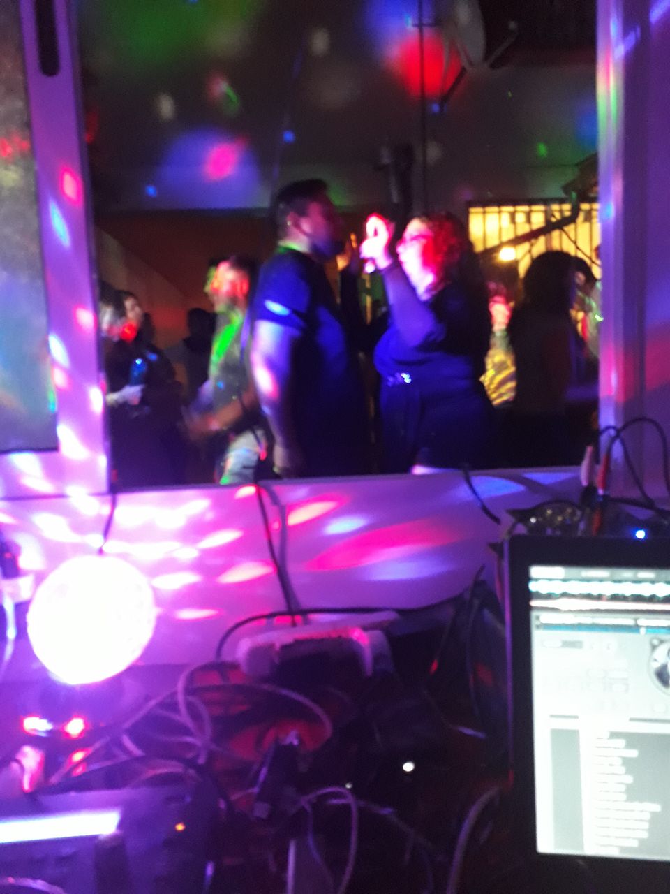 Foto 5 de Djonathans Eventos - Música para Matrimonios