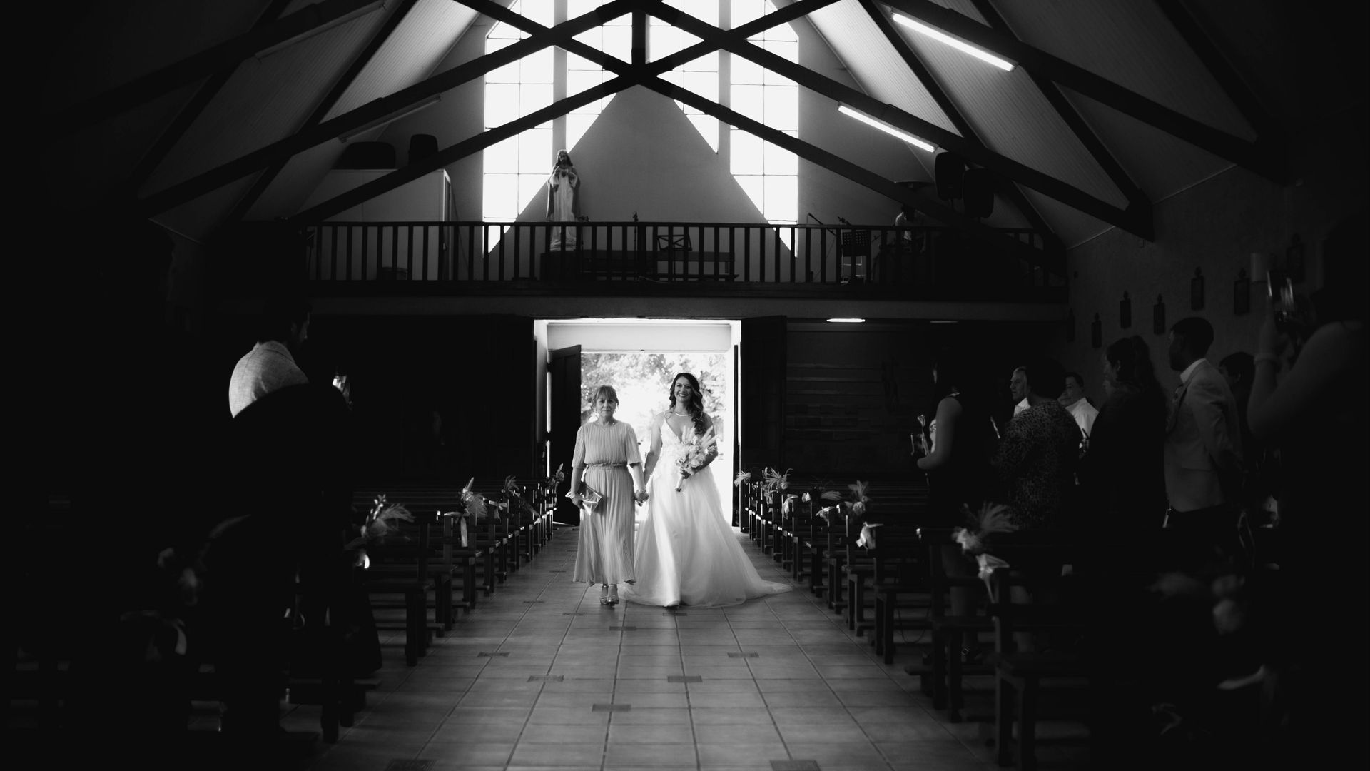 Capturando Momentos - Fotógrafos de matrimonio en Weddy