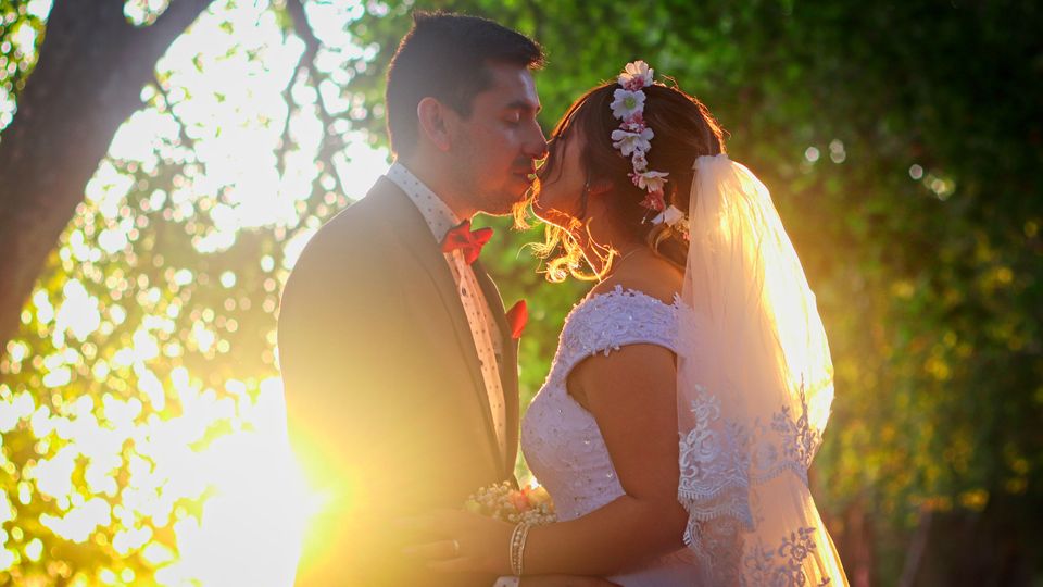 Abarca Producciones - Fotógrafos de matrimonio en Weddy