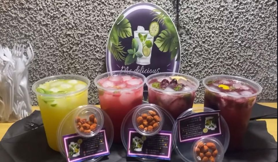 Mc. Delicious.__ - Barras Móviles para Matrimonios en Weddy