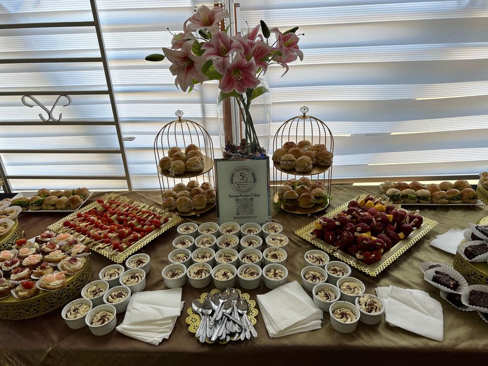 Foto 10 de BANQUETERIA CINCOSENTIDOS - Banquetes para Matrimonios
