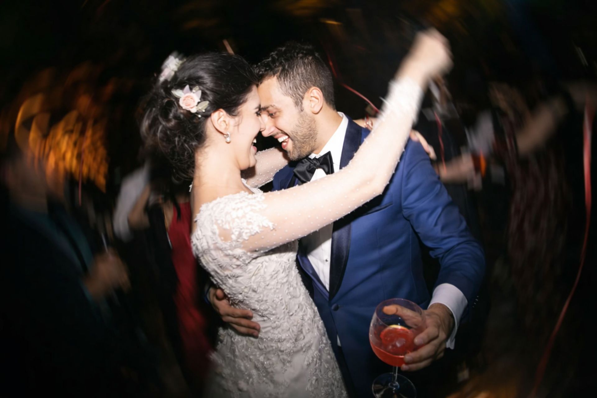 Matrimonio de día vs de noche: diferencias, costos y cuál te conviene - Decisiones clave en Chile | Blog de matrimonios Weddy